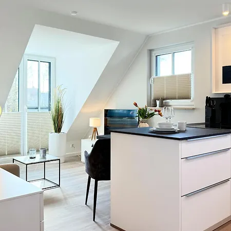 Stoertebekerkoje 12a6 Zingst